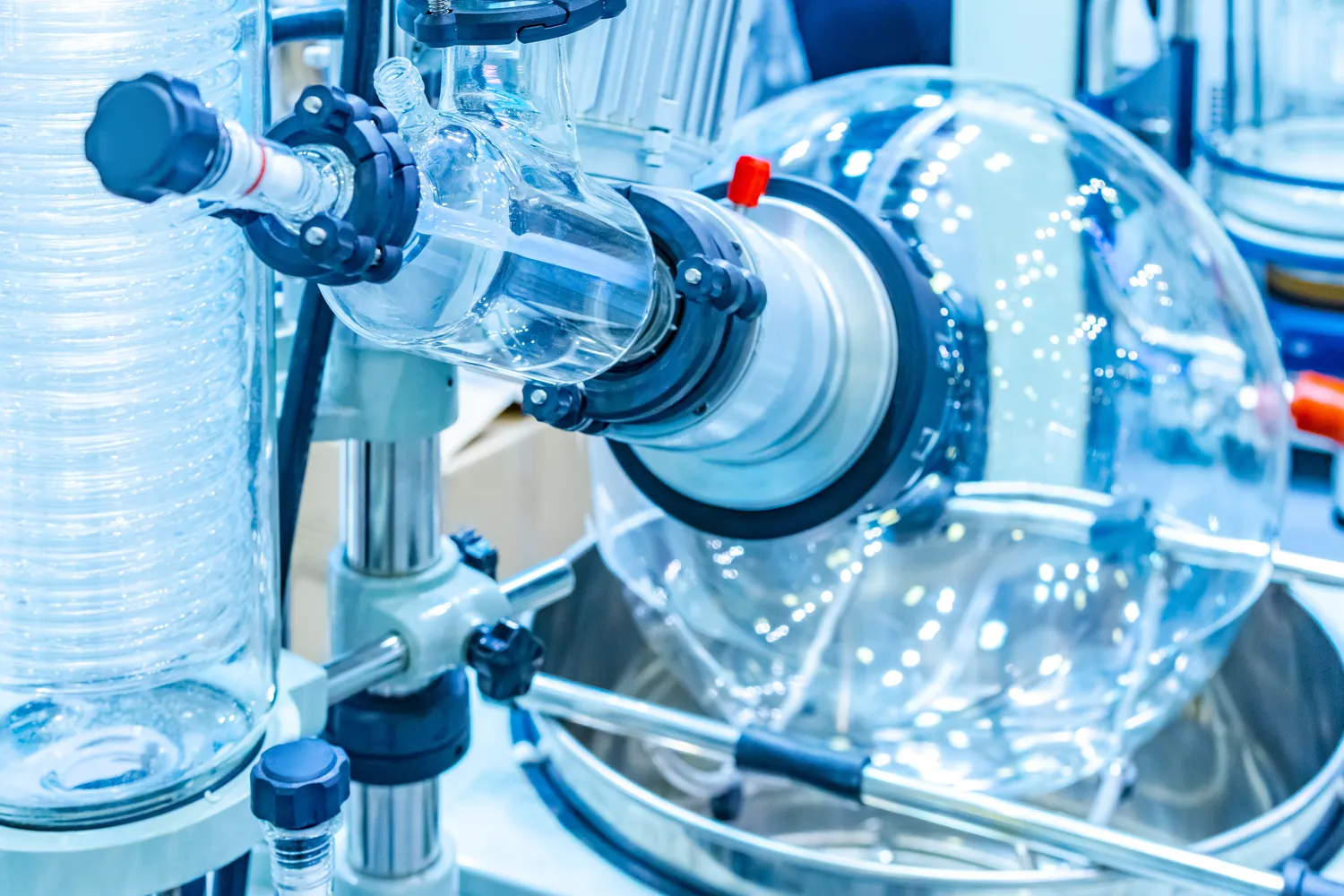 Wyparki pr&oacute;żniowe przemysłowe